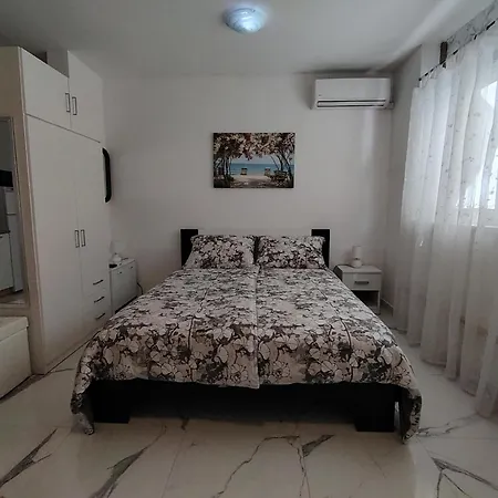 Studio-apartman Ella * Poreč