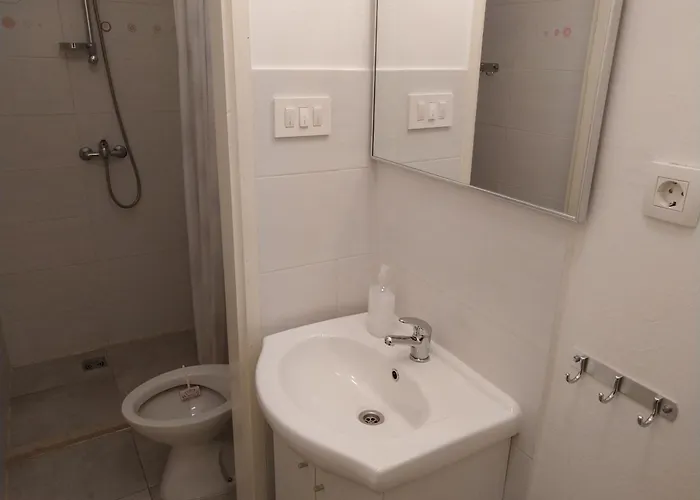 Studio-apartman Ella *